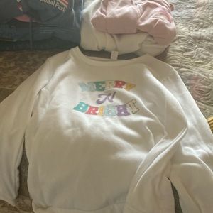 White Christmas merry and bright sweatshirt 💓!